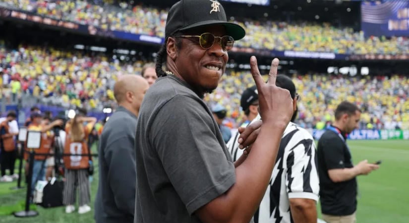 Jay-Z lesz a 2027-es Super Bowl félidei show-jának sztárfellépője