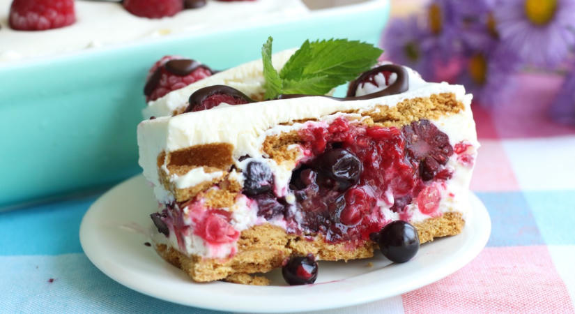 Mutatunk egy frissítő gyümölcsös desszertet a rekkenő hőségben - recept