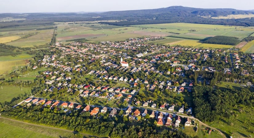 Hatalmas energiaközpont készül Nyirádnál, három nagyfeszültségű állomás is épülhet
