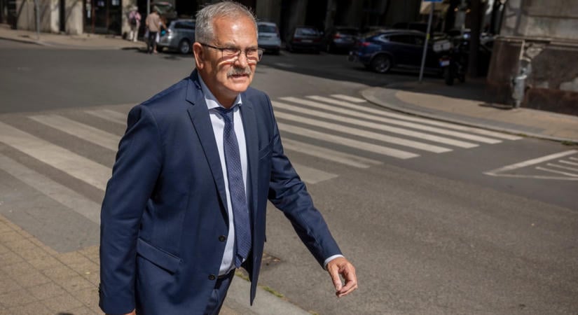 Gyanúsítottként hallgattak ki egy korábbi fideszes képviselőt