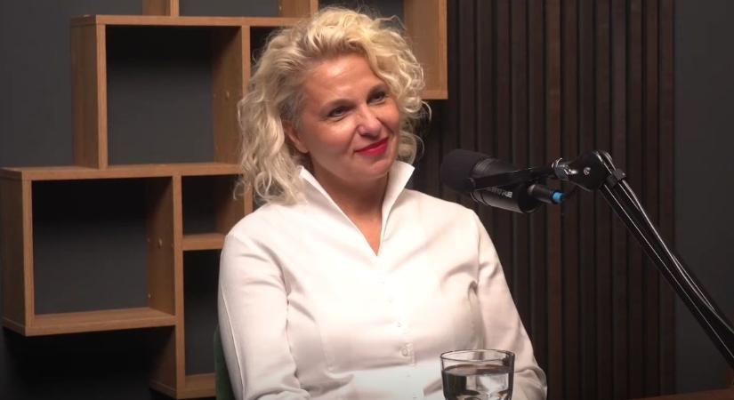 Amikor egy hajhullásból baba születik – A fodrász nem csak a frizuránkat hozhatja rendbe