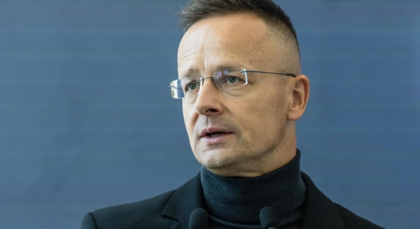 Szijjártó Péter jelenleg fontos tárgyalásokat bonyolít a Közel-Keleten