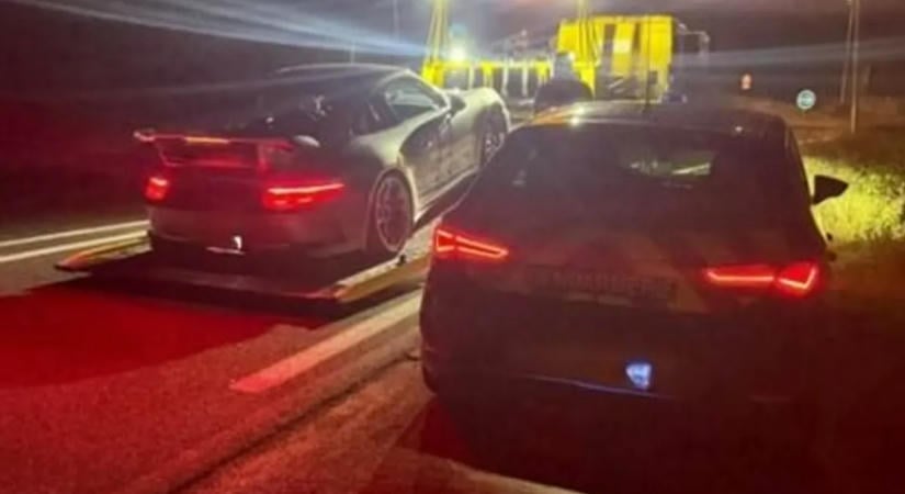 Rekordsebességgel száguldott a Porsche, a rendőrök azonnal lefoglalták a sportautót