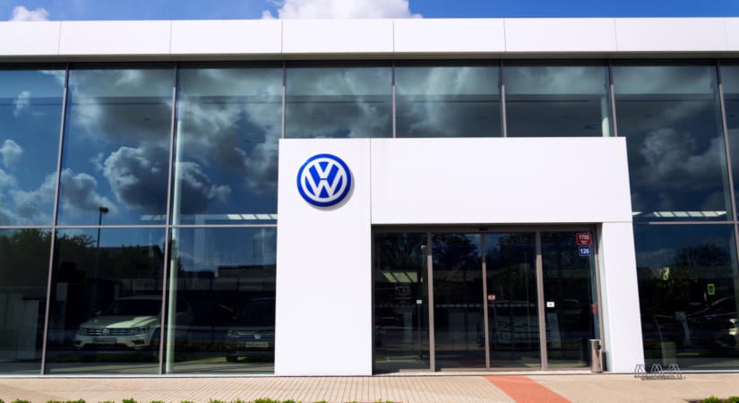 Rengeteg tűzveszélyes autót hív vissza a Volkswagen: itt a pontos lista, ezeket a modelleket kell szervizbe vinni