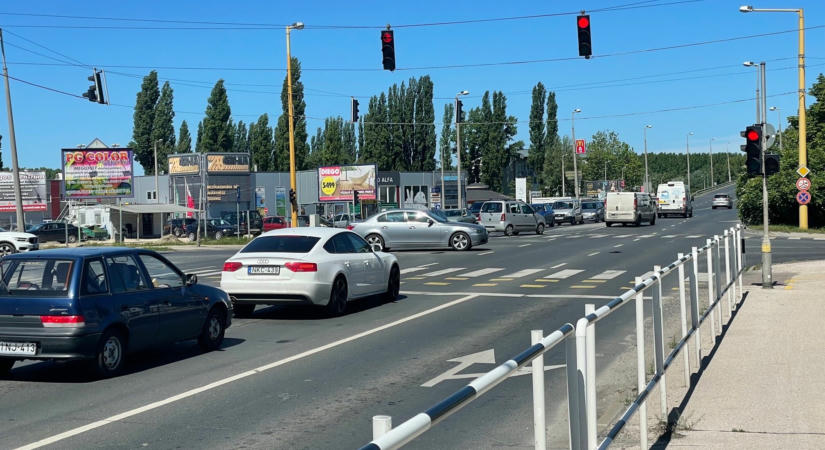 Jelzőlámpás körforgalom oldhatja meg Győr egyik torlódó csomópontjának problémáját