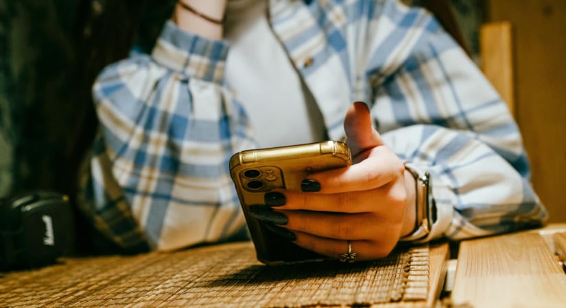 Tényleg függővé tesz a közösségi média? – Kiderült, hogyan hat az agyra a végtelen görgetés