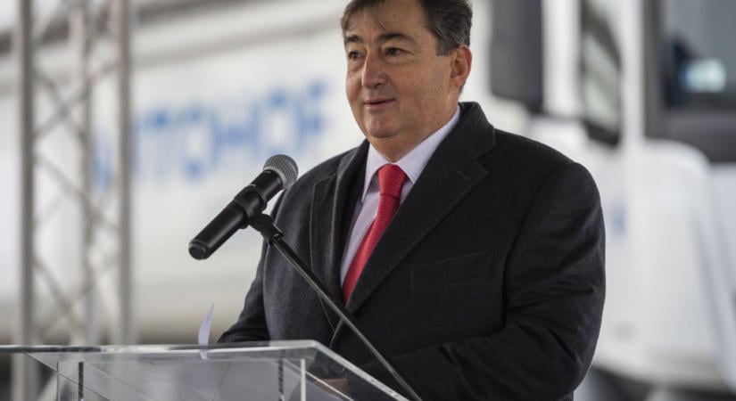 Magyar: Mészáros Lőrinc rosszul méri fel a helyzetet