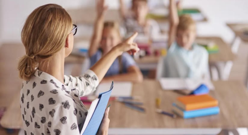 Egyes pedagógusok kevesebb bért kaptak az előző hónaphoz képest