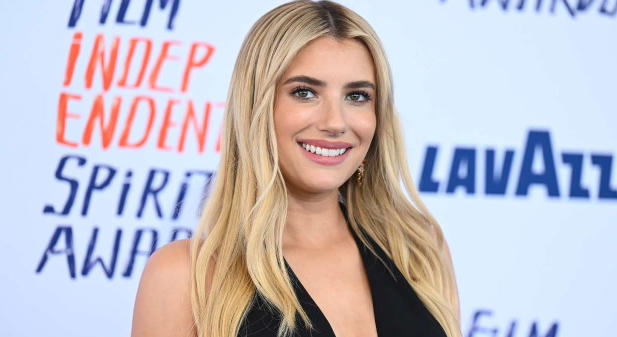 Férjhez ment Emma Roberts