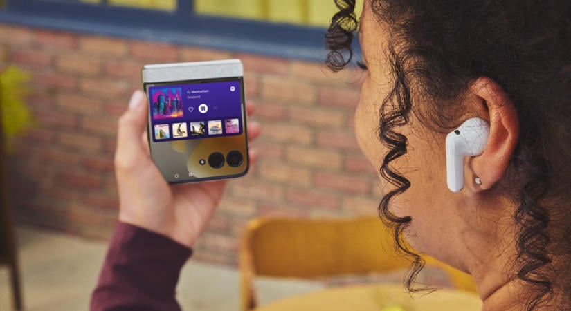 Régi chip, új dizájn lehet a Motorola nagy terve a hajtogatható mobilos piacon