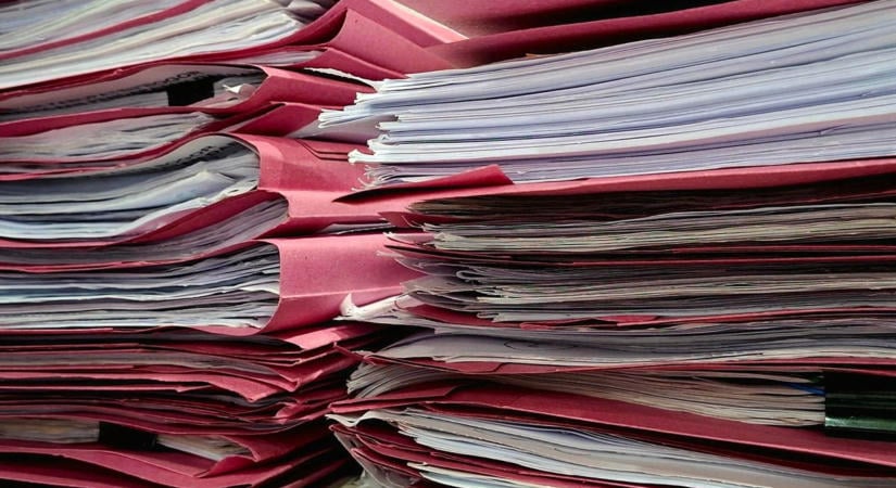 Eltűnt Magyar Péter költségvetéséből a legnagyobb kampányígéret: már rég beszélnie kellett volna egy ekkora horderejű döntésről, ha végrehajtaná a kormány – a parlamenti beszédből és a mai sajtótájékoztatóból is kimaradt