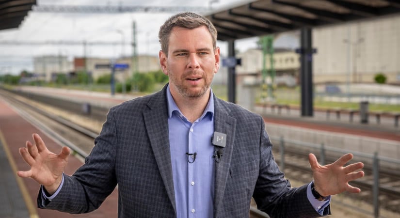 Vitézy Dávid bejelentette: ötszörösére nő az útfejlesztésekre szánt összeget