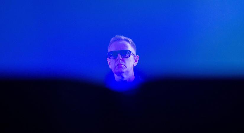Elhunyt a Depeche Mode sztárja
