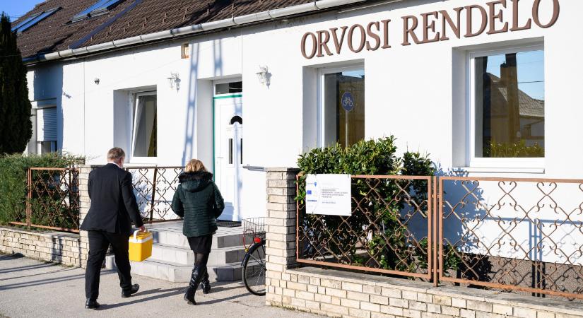 Szerdán Semmelweis-nap, bezárnak a rendelők és a gyógyszertárak, csak ügyelet lesz