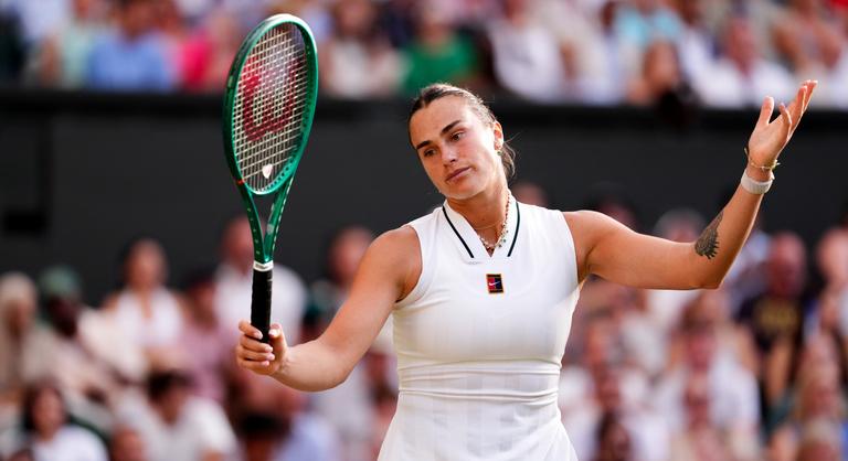 A világelső meglepő wimbledoni veresége után: Inkább szeretnék jól berúgni, és elfelejteni a teniszt