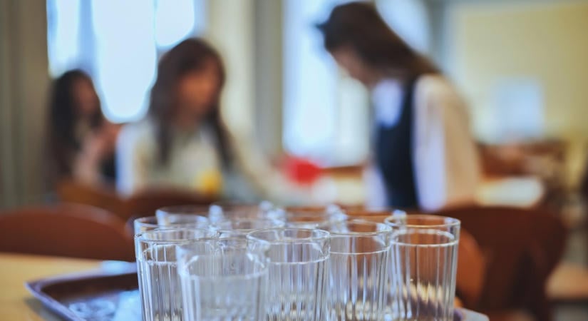 Vizsgálja a menzacégeket a versenyhivatal: ezt gyanítják