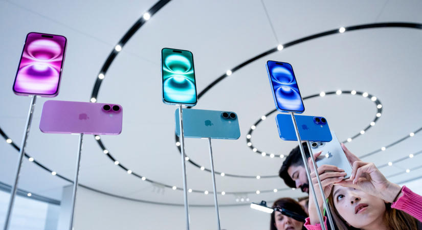 Szeptember 9-én jön az Apple nagy bemutatója, érkezhet a hajlítható iPhone