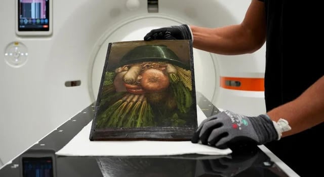 Modern orvosi technológiával vizsgálják az optikai illúziós festményt