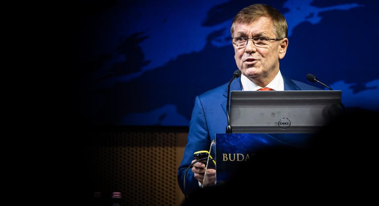 Ideiglenesen felmentették Matolcsy György másodunokatestvérét a kecskeméti egyetemi alapítványnál