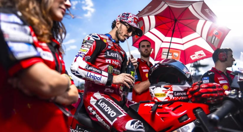 Az egykori Ducati-sztár félti Bagnaiát, amiért elindult a lejtőn