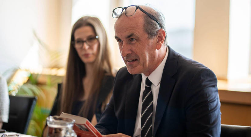 Hegedűs Zsolt nekilátna az egészségügyi várólisták lefaragásának