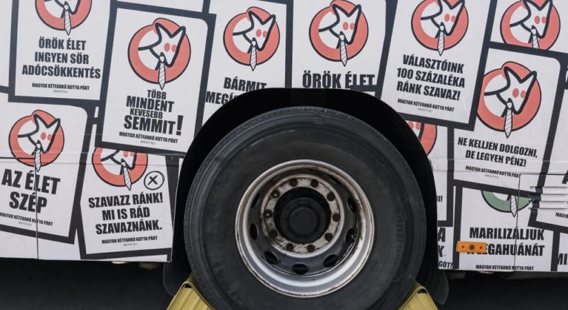 Bajban a Kutya Párt: befulladt a pénzgyűjtés, még mindig több mint félmilliárddal tartoznak