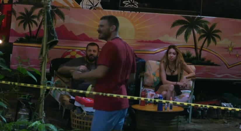 "Nekem ez fáj, nem ezt vártuk tőlük" - a nélkülözők kiakadtak a luxusban élő társaikra
