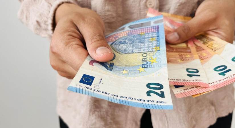 Nézzen bele a pénztárcájába: ezek a 20 eurós bankjegyek ezreket is érhetnek