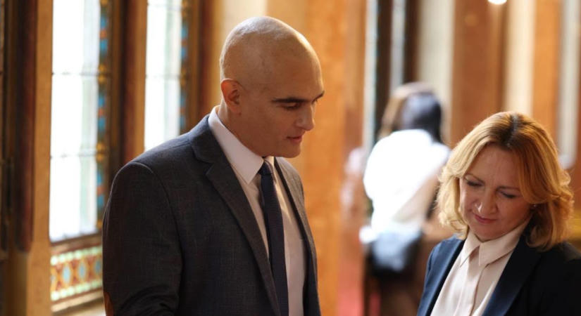 Megrázó vallomásban jelentette be a Tisza politikusa, hogy daganatos betegséggel küzd: „A hajamnak annyi, ez most ezzel jár”