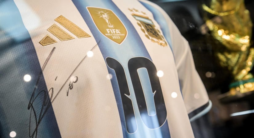 Ezért nem vonultatja vissza Messi ikonikus 10-es mezét az argentin válogatott