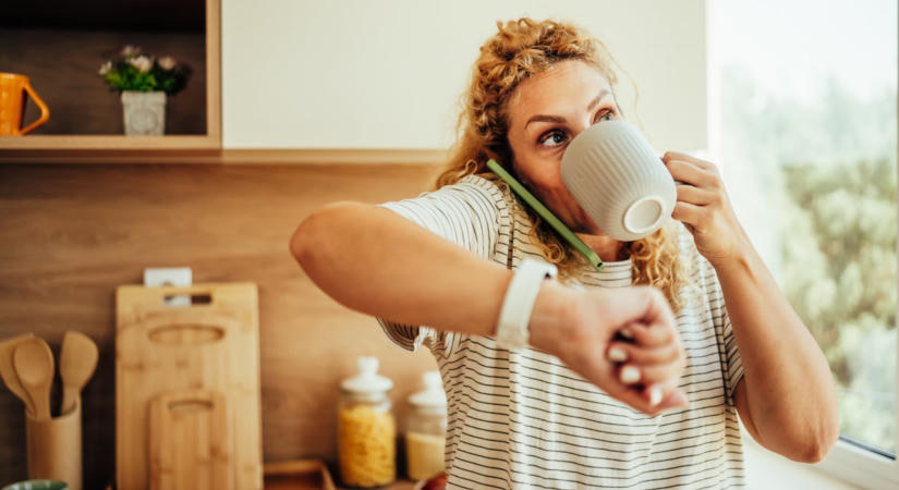 Vess véget a reggeli kapkodásnak! 4 bevált trükk, amivel gyerekekkel is kiegyensúlyozott lesz a hétköznapi elindulás