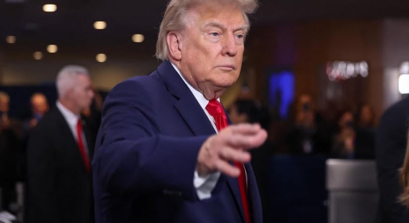 Donald Trump arról beszélt, hogy megsemmisíti Iránt