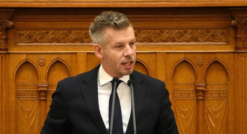 Kihallgatta Magyar Pétert a Központi Nyomozó Főügyészség