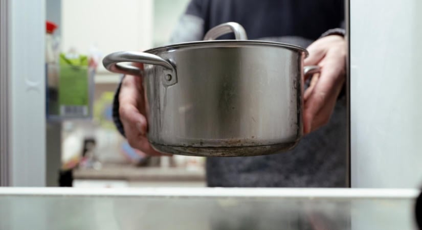 Meddig áll el a hűtőben a maradék főtt étel? Sokan nem is tudják, melyik fogás a legromlandóbb