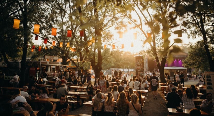 Street food mellett növényi fogások és termelői piac is helyet kap a Szigeten – 7 gasztrotipp fesztiválozóknak