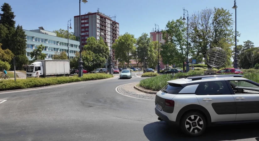 Félpályás útlezárás a belvárosban