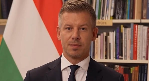 Magyar Péter: mostantól minden politikus vagyonosodását visszamenőlegesen vizsgálja a NAV, nincs kivétel