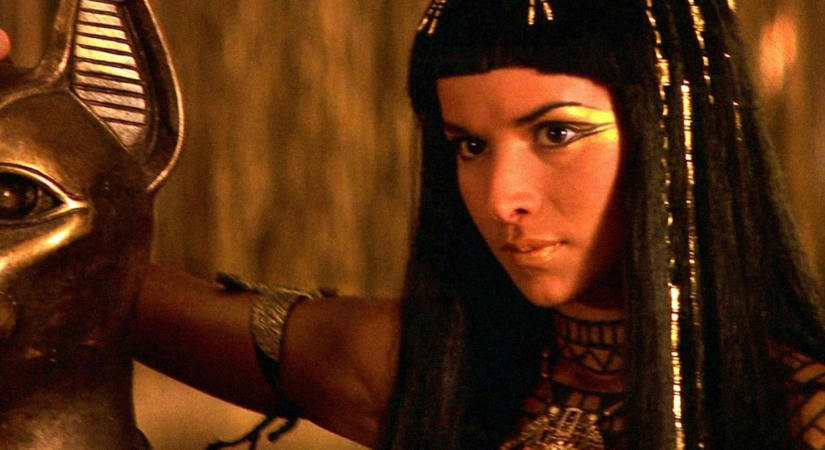 Emlékszel még A múmia filmek Anck Su Namunjára? Patricia Velásquez már elmúlt 55 éves, és így néz ki most