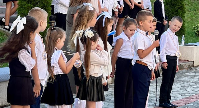 Ünnepélyes tanévnyitó a Beregszászi Bethlen Gábor Líceumban