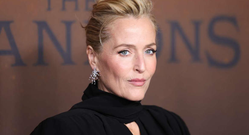 „Pánszexuálisnak vallom magam” – Őszintén beszélt szexualitásáról Gillian Anderson