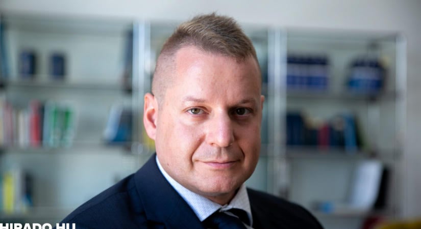 Tóth Máté lemond a Médiatanácsában elfoglalt posztjáról