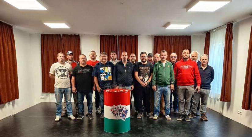 Snapszer: Szombathelyre jön a 16 legjobb magyar kártyás!