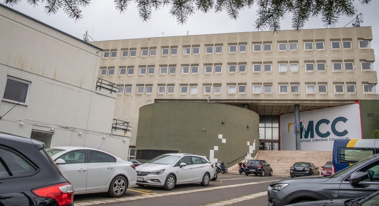 Megszűnik 16 alapítvány: 1284 milliárd forintnyi közvagyon kerül vissza az államhoz