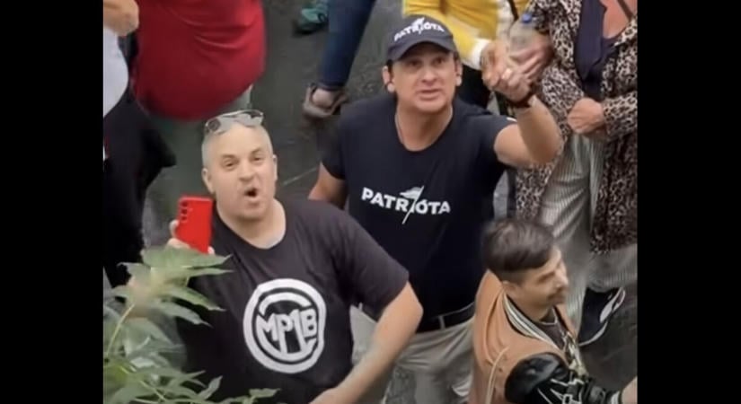 Orbán Viktor harcot hirdetett, a Vadhajtásokon jött ki az „értelmiségi holdudvarnak” címzett beszéde