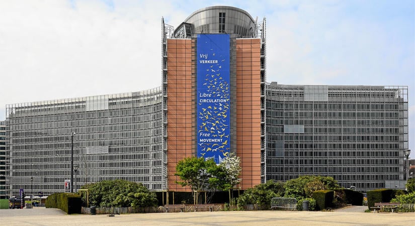 Bíróság elé viszi Szlovákiát az Európai Bizottság, további két ügyben is eljárás folyik