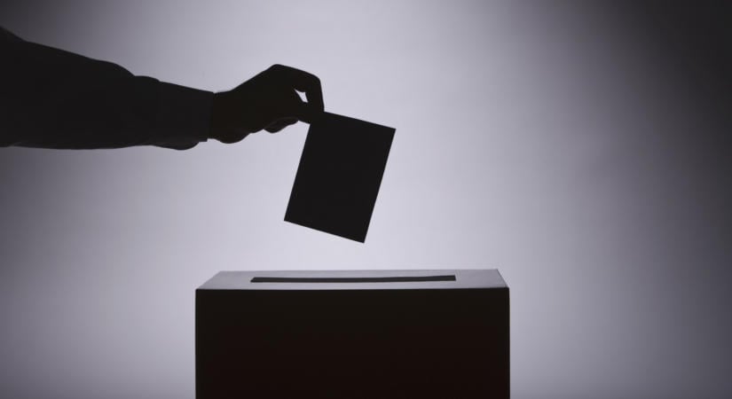 Csak az állandó lakóhelyén szavazhat a választópolgár