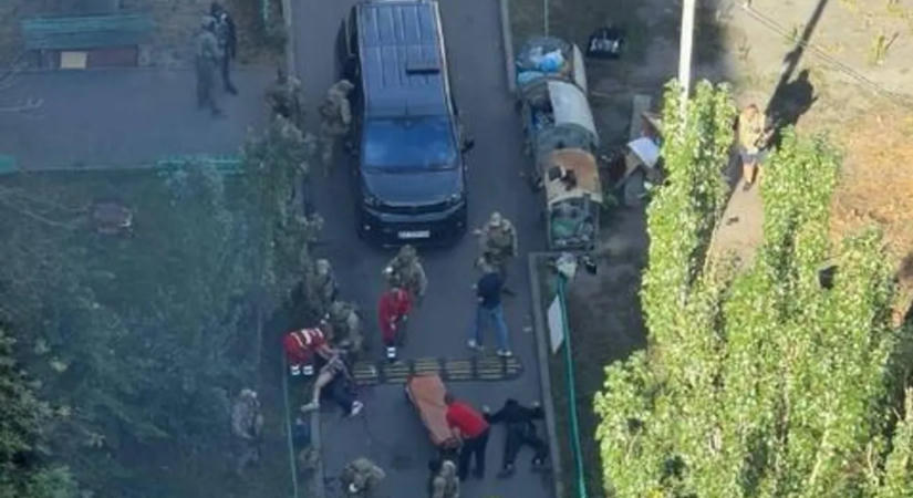 Zelenszkij megszólalt a kijevi lövöldözésről, súlyos következményeket helyezett kilátásba