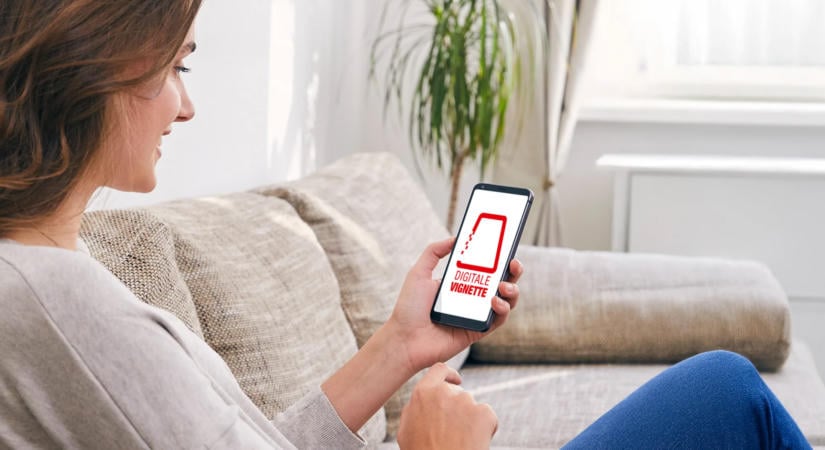 Búcsú a ragasztott matricától: Ausztria decembertől digitális rendszerre vált