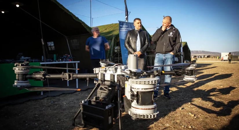A honvédség fejlesztése a magyar gazdaságot is erősítheti