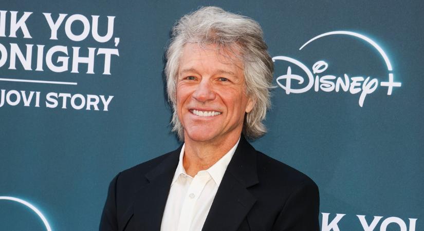 Pánik a színpadon: Jon Bon Jovi félbeszakította a New York-i koncertjét